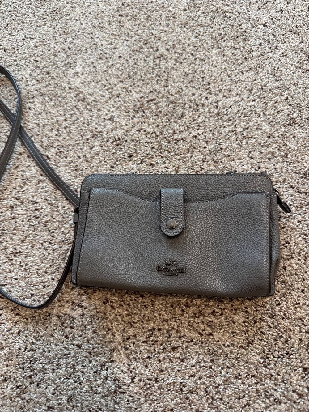 Coach Women’s Pebbled Leather Crossbody Wallet in Charcoal